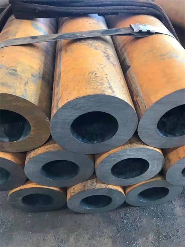 孝感20号厚壁无缝钢管